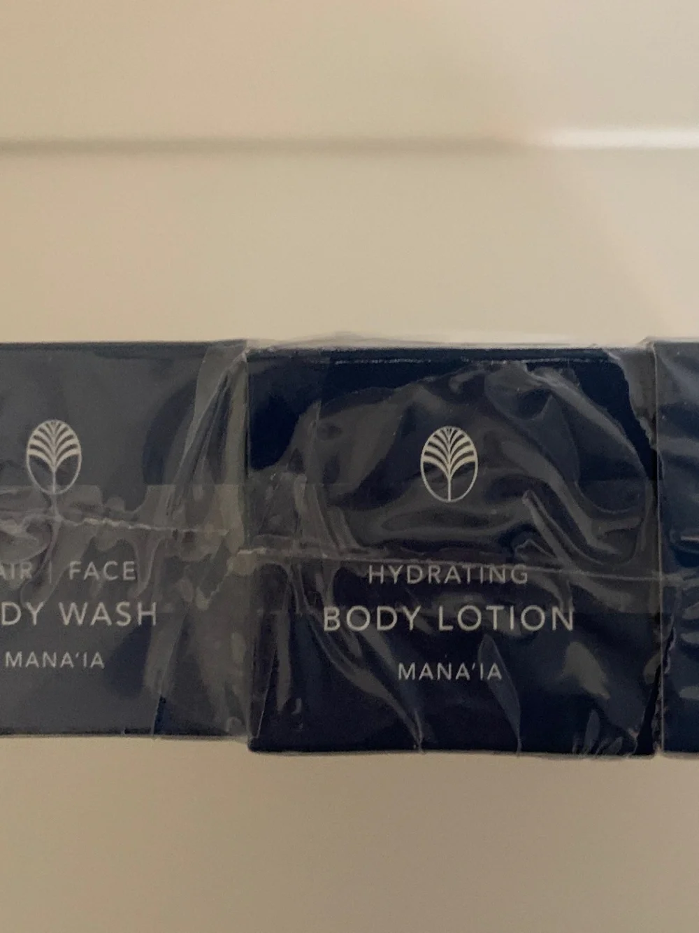 PURE FIJI MAN    NWT  BODY CARE TRIO